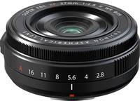 Fujifilm FUJINON XF 27 mm F2.8 R WR Pancake in schwarz von schräg oben Fujifilm FUJINON XF 27 mm F2.8 R WR Pancake in schwarz von schräg oben