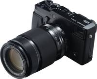 Fujifilm FUJINON XF 55-200 mm F3.5-4.8 R LM OIS in schwarz an X Pro1 von vorne links Fujifilm FUJINON XF 55-200 mm F3.5-4.8 R LM OIS in schwarz an X Pro1 von vorne links