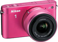 Nikon 1 NIKKOR VR 10-30 mm 1:3.5-5.6 in pink an 1 J2 von vorne rechts