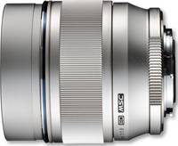 OM System M.Zuiko digital ED 75 mm 1:1.8 (ET-M7518) in silber von links
