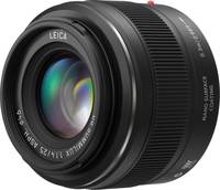 Panasonic Leica DG Summilux 25 mm F1.4 Asph. (H-X025E) in schwarz von vorne links