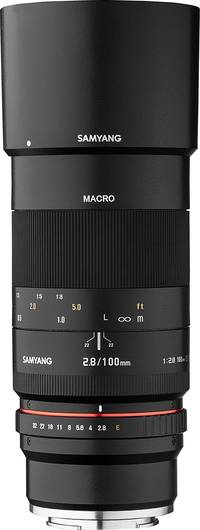 Samyang 100 mm F2.8 ED UMC Macro in schwarz mit Gegenlichtblende von oben