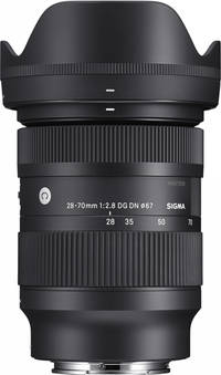 Sigma 28-70 mm F2.8 DG DN Contemporary in schwarz mit Gegenlichtblende von oben