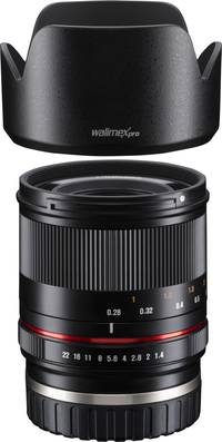 Walimex pro 21/1.4 CSC in schwarz mit Gegenlichtblende von oben Walimex pro 21/1.4 CSC in schwarz mit Gegenlichtblende von oben