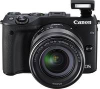 Canon EOS M3 in schwarz mit EF M18-55STM und Blitz von vorne
