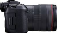 Canon EOS R5 in schwarz mit RF 24-105mm F4 L von rechts