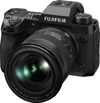 Fujifilm X-H2 in schwarz mit Fujinon XF16-80mm F4 R OIS WR von schräg vorne links Fujifilm X-H2 in schwarz mit Fujinon XF16-80mm F4 R OIS WR von schräg vorne links