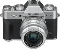 Fujifilm X-T20 in silber mit XF35 von vorne oben Fujifilm X-T20 in silber mit XF35 von vorne oben