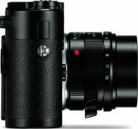 Leica M Monochrom (Typ 246) in schwarz mit Summicron M 50mm von rechts Leica M Monochrom (Typ 246) in schwarz mit Summicron M 50mm von rechts