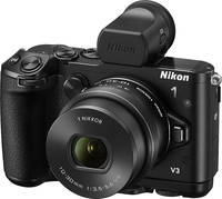 Nikon 1 V3 in schwarz mit Nikkor 10-30 und EVF von vorne rechts