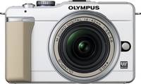 OM System PEN E-PL1 in weiß mit 14-42 mm von vorne
