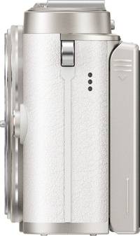 OM System PEN E-PL9 in weiß von links OM System PEN E-PL9 in weiß von links