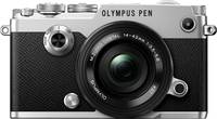OM System PEN-F in silber mit 14-42 mm von vorne OM System PEN-F in silber mit 14-42 mm von vorne