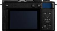 Panasonic Lumix DC-S9 in blau von hinten
