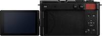 Panasonic Lumix DC-S9 in rot mit Schwenkdisplay von hinten