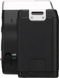 Pentax K-01 in schwarz von links Pentax K-01 in schwarz von links