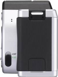 Pentax K-01 in silber von links Pentax K-01 in silber von links