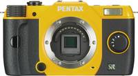 Pentax Q7 in gelb von vorne Pentax Q7 in gelb von vorne