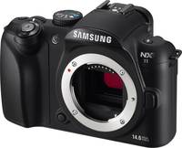 Samsung NX11 in schwarz von vorne links