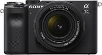 Sony Alpha 7C in schwarz mit EL2860 von vorne Sony Alpha 7C in schwarz mit EL2860 von vorne