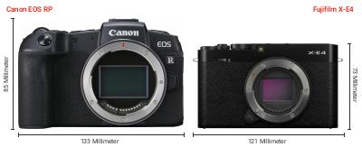 Größenvergleich: Canon EOS RP vs. Fujifilm X-E4 Größenvergleich: Canon EOS RP vs. Fujifilm X-E4