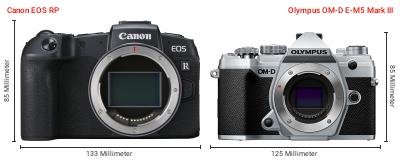 Größenvergleich: Canon EOS RP vs. OM System OM-D E-M5 Mark III Größenvergleich: Canon EOS RP vs. OM System OM-D E-M5 Mark III