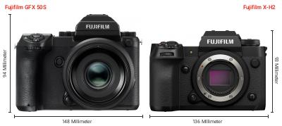 Größenvergleich: Fujifilm GFX 50S vs. Fujifilm X-H2 Größenvergleich: Fujifilm GFX 50S vs. Fujifilm X-H2