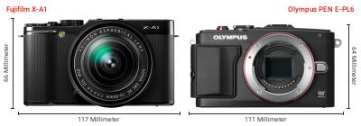 Größenvergleich: Fujifilm X-A1 vs. OM System PEN E-PL6 Größenvergleich: Fujifilm X-A1 vs. OM System PEN E-PL6