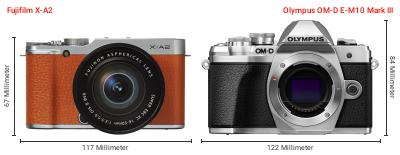 Größenvergleich: Fujifilm X-A2 vs. OM System OM-D E-M10 Mark III Größenvergleich: Fujifilm X-A2 vs. OM System OM-D E-M10 Mark III