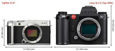 Größenvergleich: Fujifilm X-A7 vs. Leica SL3-S (Typ 4506) Größenvergleich: Fujifilm X-A7 vs. Leica SL3-S (Typ 4506)