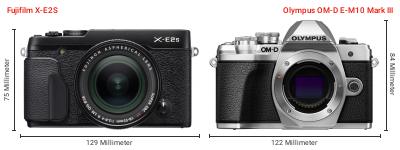 Größenvergleich: Fujifilm X-E2S vs. OM System OM-D E-M10 Mark III Größenvergleich: Fujifilm X-E2S vs. OM System OM-D E-M10 Mark III