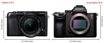 Größenvergleich: Fujifilm X-E3 vs. Sony Alpha 7R III Größenvergleich: Fujifilm X-E3 vs. Sony Alpha 7R III