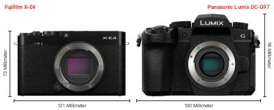 Größenvergleich: Fujifilm X-E4 vs. Panasonic Lumix DC-G97 Größenvergleich: Fujifilm X-E4 vs. Panasonic Lumix DC-G97
