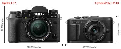 Größenvergleich: Fujifilm X-T2 vs. OM System PEN E-PL10 Größenvergleich: Fujifilm X-T2 vs. OM System PEN E-PL10