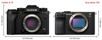 Größenvergleich: Fujifilm X-T5 vs. Sony Alpha 7CR Größenvergleich: Fujifilm X-T5 vs. Sony Alpha 7CR