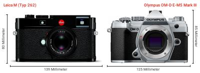 Größenvergleich: Leica M (Typ 262) vs. OM System OM-D E-M5 Mark III Größenvergleich: Leica M (Typ 262) vs. OM System OM-D E-M5 Mark III