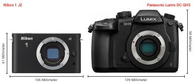 Größenvergleich: Nikon 1 J2 vs. Panasonic Lumix DC-GH5 Größenvergleich: Nikon 1 J2 vs. Panasonic Lumix DC-GH5