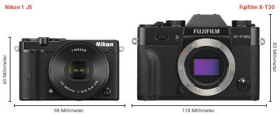 Größenvergleich: Nikon 1 J5 vs. Fujifilm X-T30 Größenvergleich: Nikon 1 J5 vs. Fujifilm X-T30