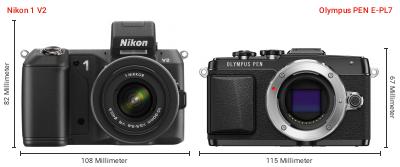 Größenvergleich: Nikon 1 V2 vs. OM System PEN E-PL7 Größenvergleich: Nikon 1 V2 vs. OM System PEN E-PL7