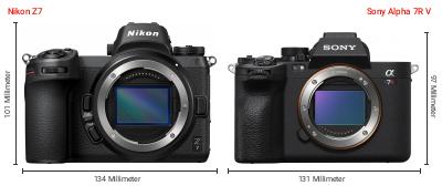 Größenvergleich: Nikon Z7 vs. Sony Alpha 7R V Größenvergleich: Nikon Z7 vs. Sony Alpha 7R V