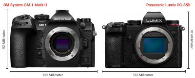 Größenvergleich: OM System OM-1 Mark II vs. Panasonic Lumix DC-S5D Größenvergleich: OM System OM-1 Mark II vs. Panasonic Lumix DC-S5D
