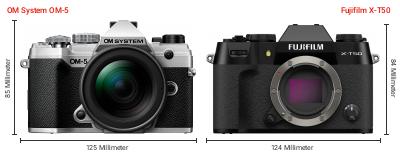 Größenvergleich: OM System OM-5 vs. Fujifilm X-T50 Größenvergleich: OM System OM-5 vs. Fujifilm X-T50