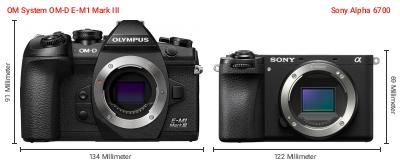 Größenvergleich: OM System OM-D E-M1 Mark III vs. Sony Alpha 6700 Größenvergleich: OM System OM-D E-M1 Mark III vs. Sony Alpha 6700