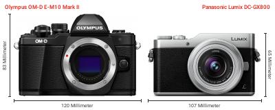 Größenvergleich: OM System OM-D E-M10 Mark II vs. Panasonic Lumix DC-GX800 Größenvergleich: OM System OM-D E-M10 Mark II vs. Panasonic Lumix DC-GX800