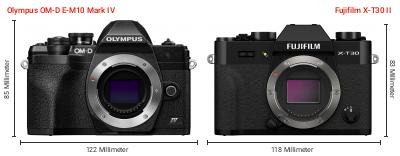 Größenvergleich: OM System OM-D E-M10 Mark IV vs. Fujifilm X-T30 II