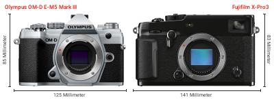 Größenvergleich: OM System OM-D E-M5 Mark III vs. Fujifilm X-Pro3 Größenvergleich: OM System OM-D E-M5 Mark III vs. Fujifilm X-Pro3