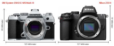 Größenvergleich: OM System OM-D E-M5 Mark III vs. Nikon Z50 II Größenvergleich: OM System OM-D E-M5 Mark III vs. Nikon Z50 II
