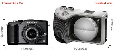 Größenvergleich: OM System PEN E-PL2 vs. Hasselblad Lunar Größenvergleich: OM System PEN E-PL2 vs. Hasselblad Lunar