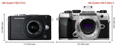 Größenvergleich: OM System PEN E-PL3 vs. OM System OM-5 Mark II Größenvergleich: OM System PEN E-PL3 vs. OM System OM-5 Mark II