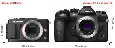 Größenvergleich: OM System PEN E-PL6 vs. OM System OM-D E-M1 Mark III Größenvergleich: OM System PEN E-PL6 vs. OM System OM-D E-M1 Mark III
